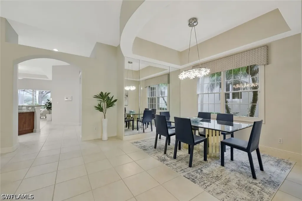 910 Villa Florenza Drive Naples FL 34119