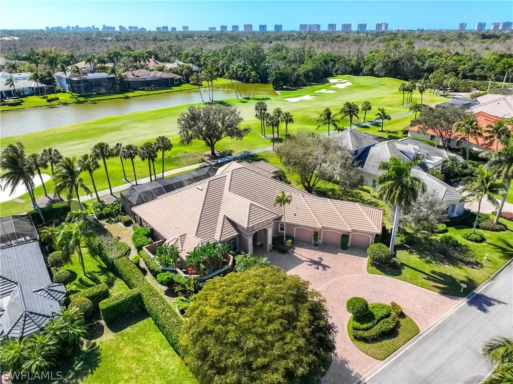 Naples FL, 1687 Persimmon Drive