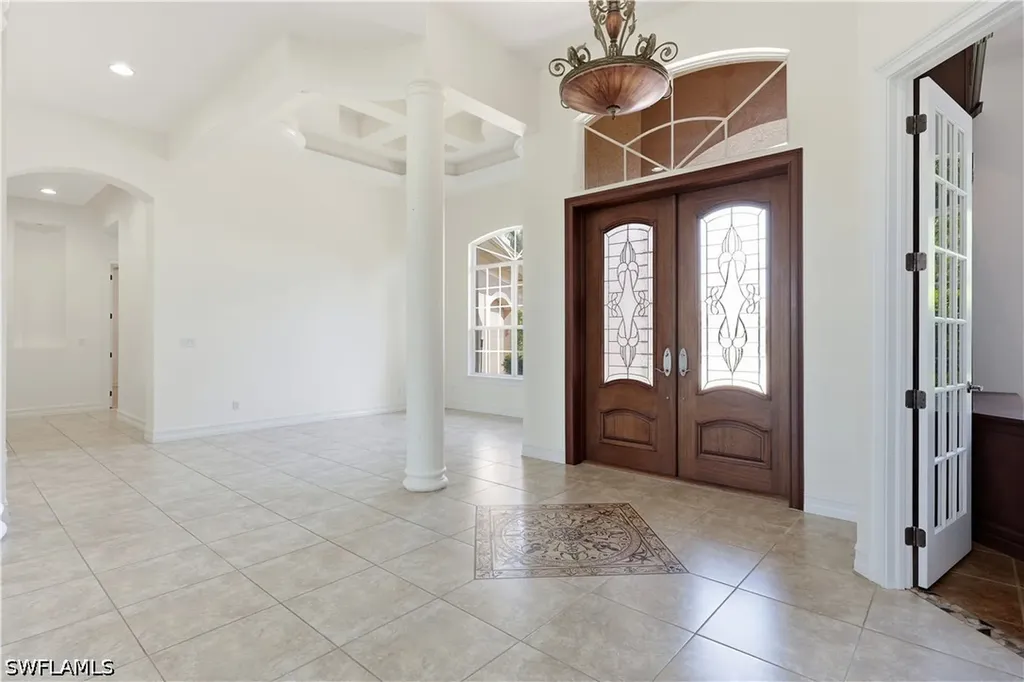 1687 Persimmon Drive Naples FL 34109