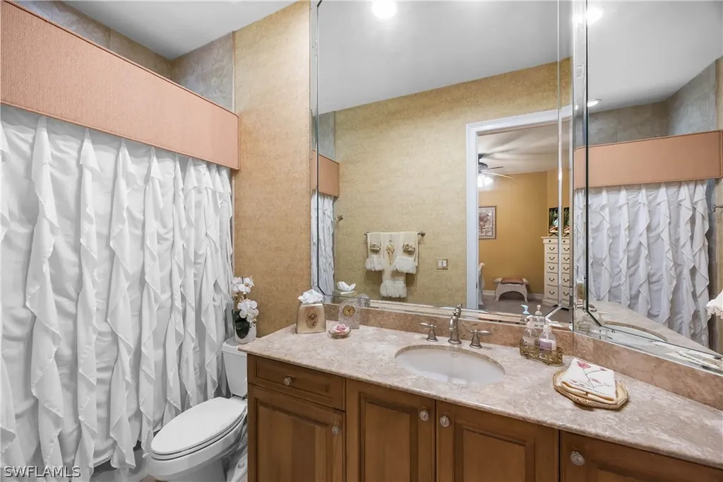 1687 Persimmon Drive Naples FL 34109