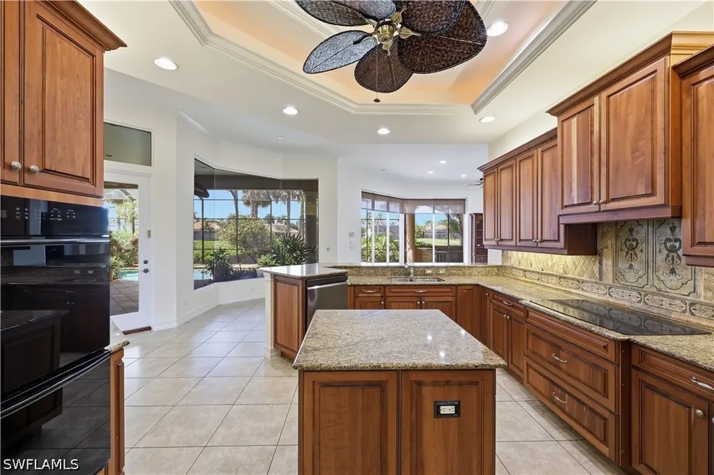 1687 Persimmon Drive Naples FL 34109