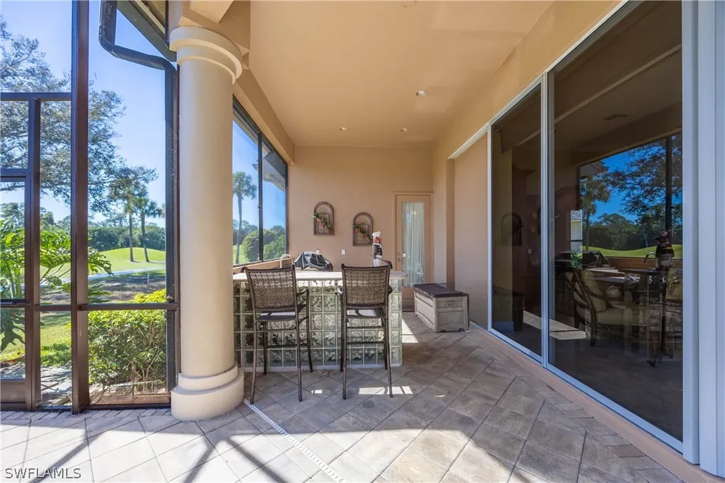 1687 Persimmon Drive Naples FL 34109