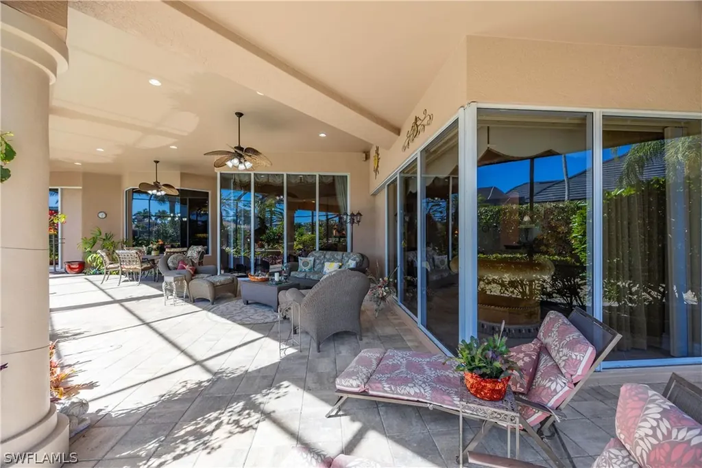 1687 Persimmon Drive Naples FL 34109
