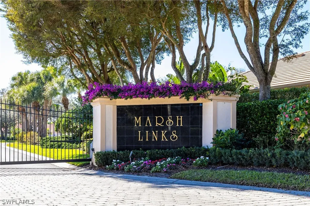 1687 Persimmon Drive Naples FL 34109