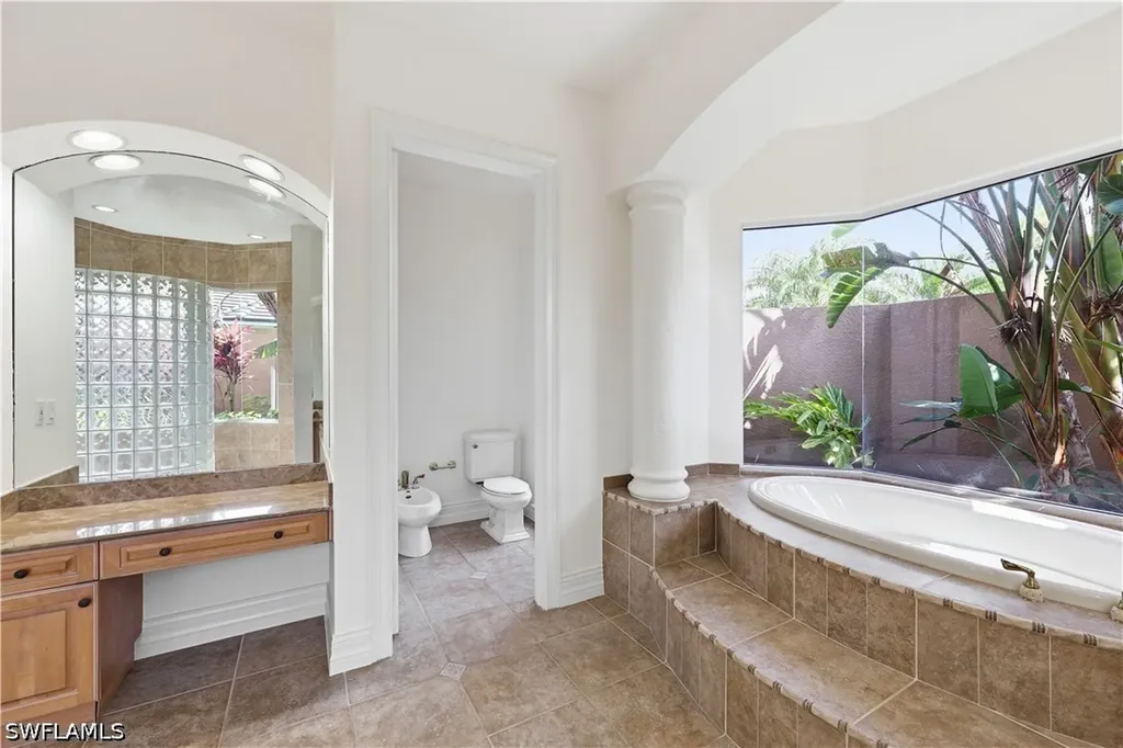 1687 Persimmon Drive Naples FL 34109