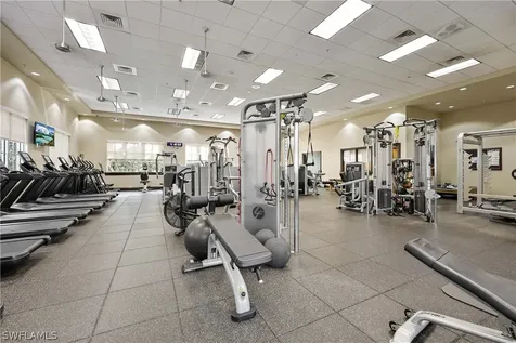 1687 Persimmon Drive Naples FL 34109