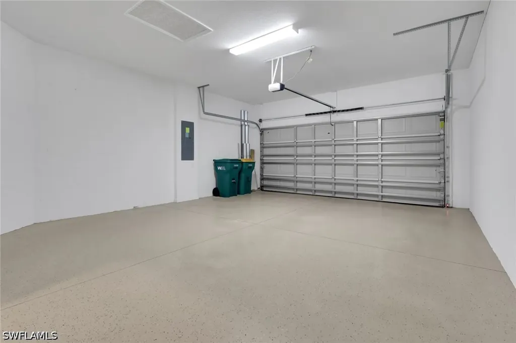 1645 Alameda Drive Naples FL 34120