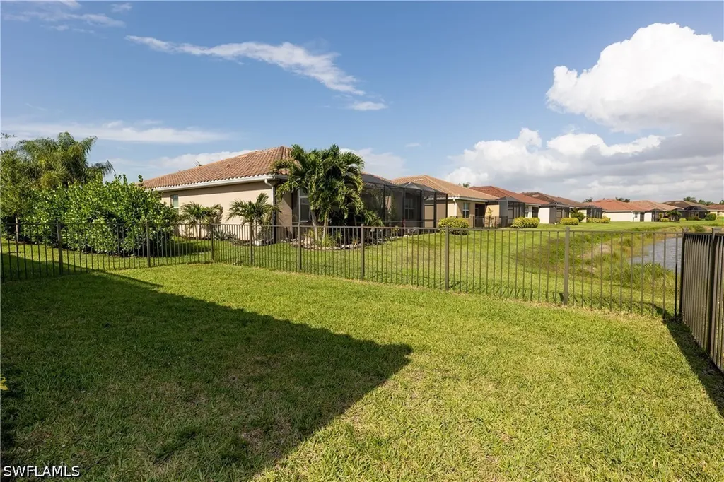 1645 Alameda Drive Naples FL 34120