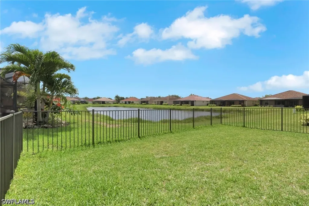 1645 Alameda Drive Naples FL 34120