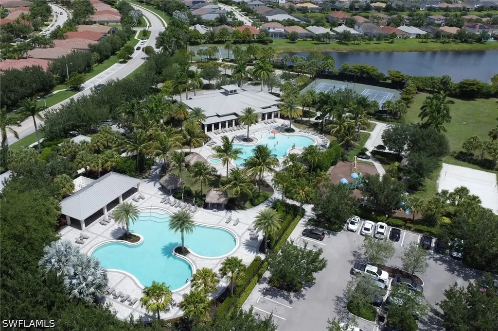 1645 Alameda Drive Naples FL 34120