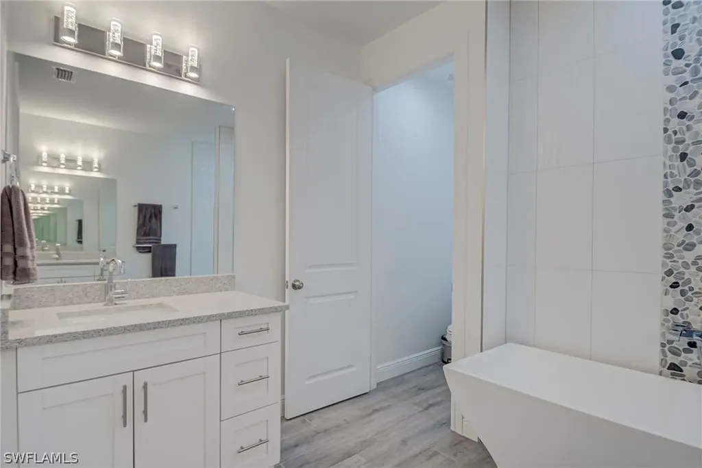 911 14th Street SE Naples FL 34117