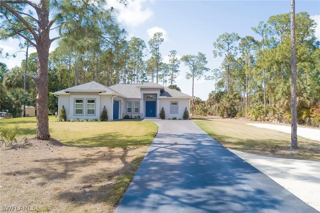 911 14th Street SE Naples FL 34117