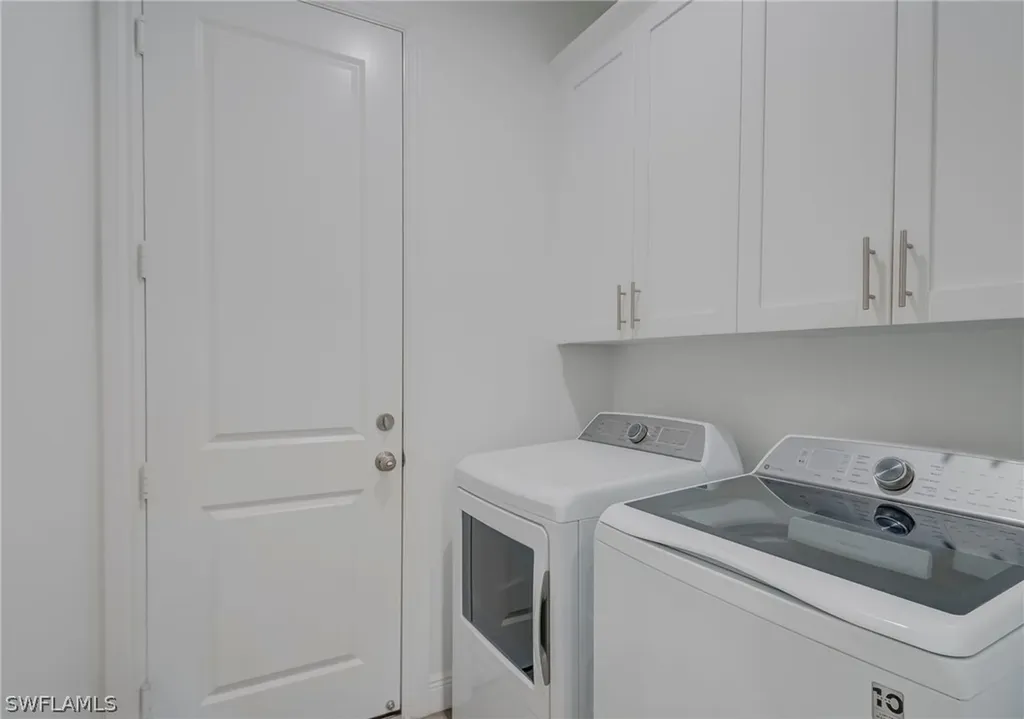 911 14th Street SE Naples FL 34117