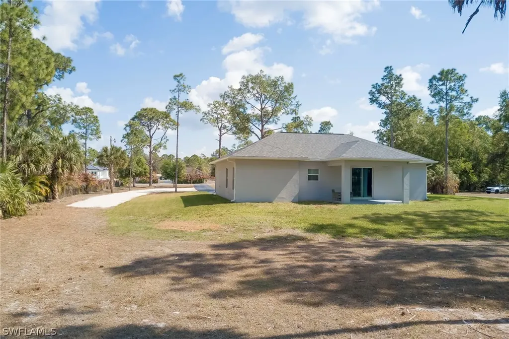 911 14th Street SE Naples FL 34117