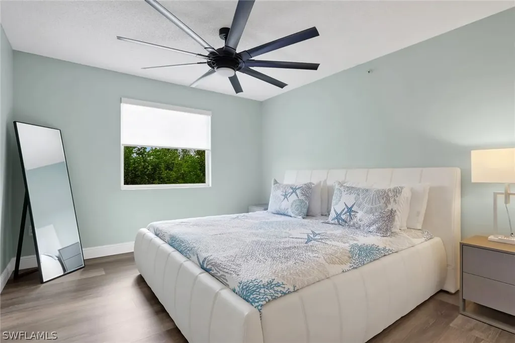 8851 Colonnades Court W Bonita Springs FL 34135