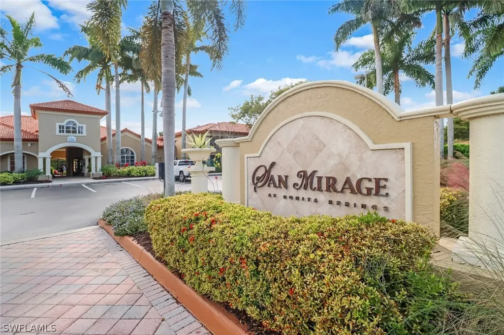 8851 Colonnades Court W Bonita Springs FL 34135