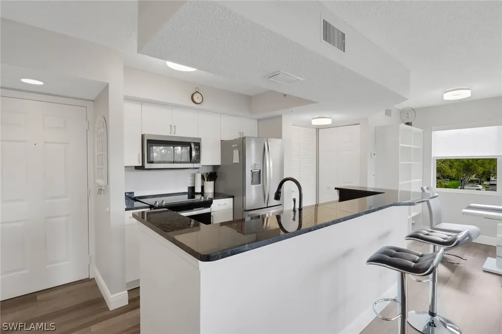 8851 Colonnades Court W Bonita Springs FL 34135