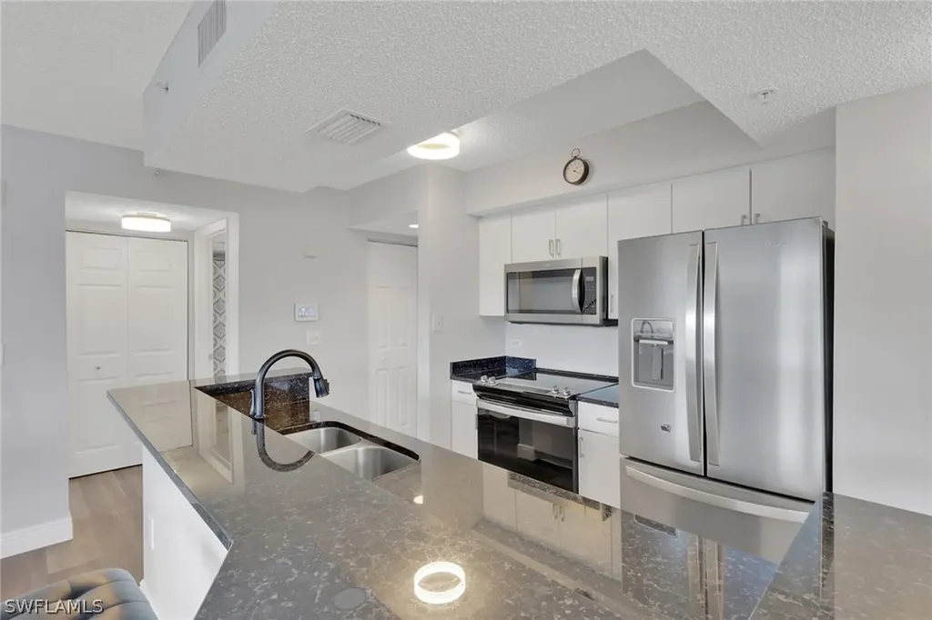 8851 Colonnades Court W Bonita Springs FL 34135