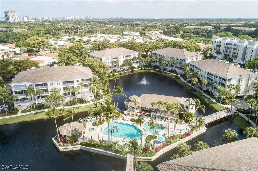 7638 Pebble Creek Circle Naples FL 34108