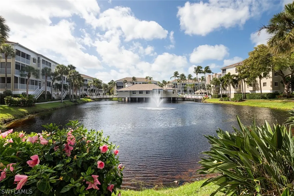 7638 Pebble Creek Circle Naples FL 34108