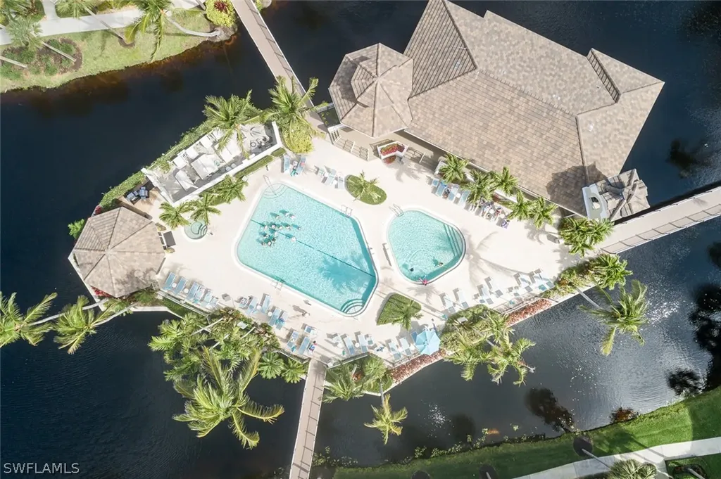 7638 Pebble Creek Circle Naples FL 34108