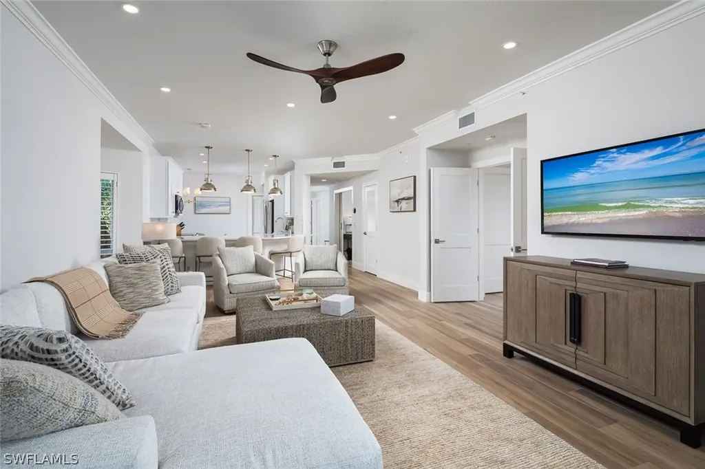 7638 Pebble Creek Circle Naples FL 34108