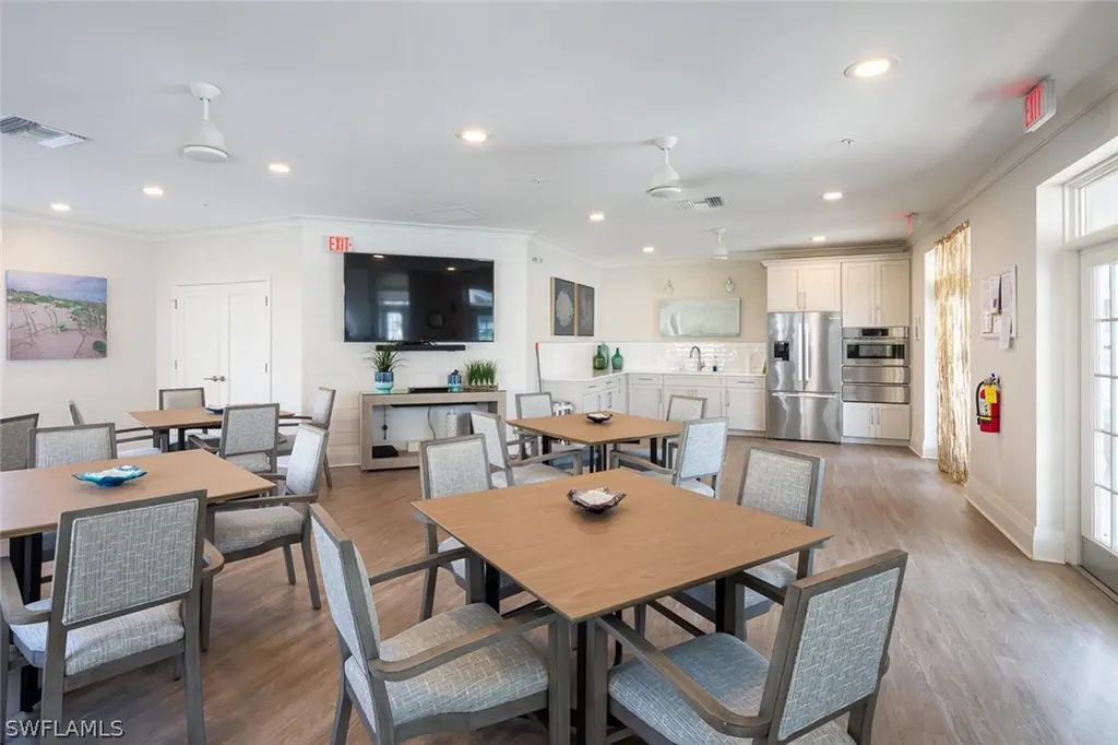 7638 Pebble Creek Circle Naples FL 34108