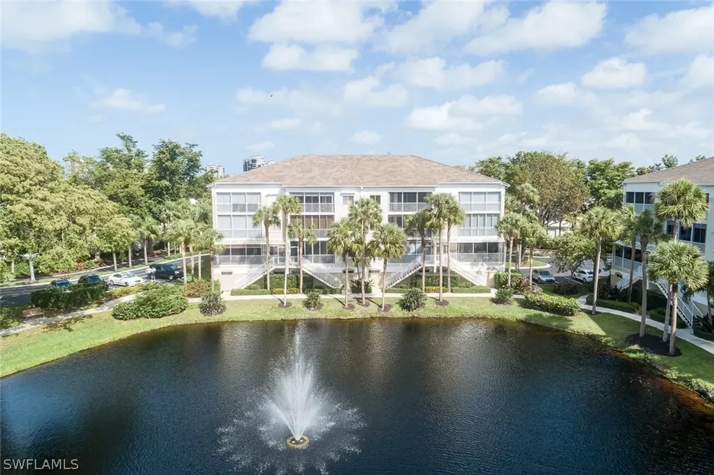 7638 Pebble Creek Circle Naples FL 34108