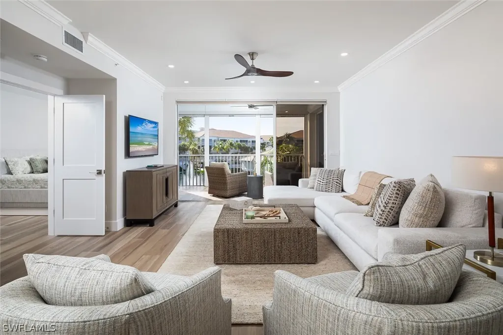 7638 Pebble Creek Circle Naples FL 34108