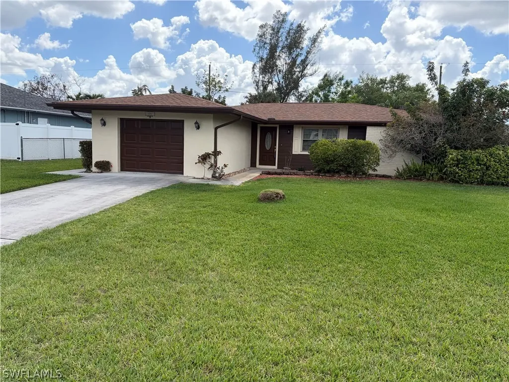 4584 31st Avenue SW Naples FL 34116