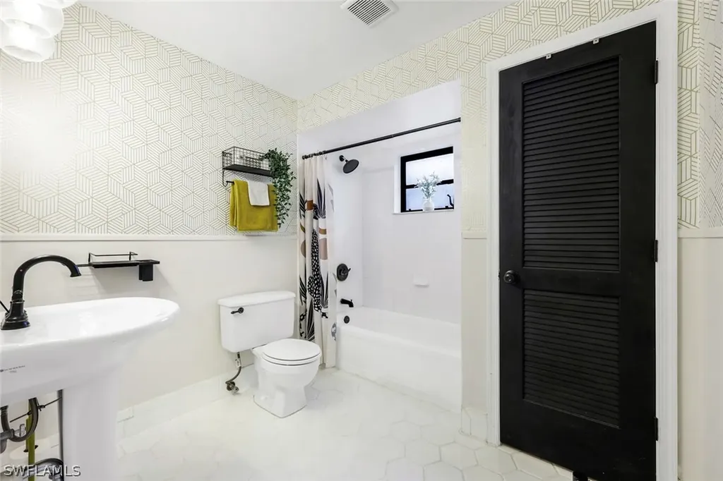 27983 Temple Terrace Drive Bonita Springs FL 34135