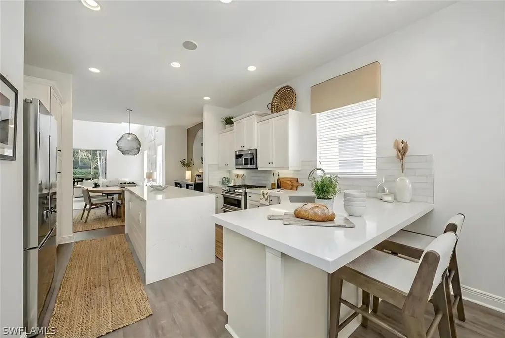 9266 Troon Lakes Drive Naples FL 34109