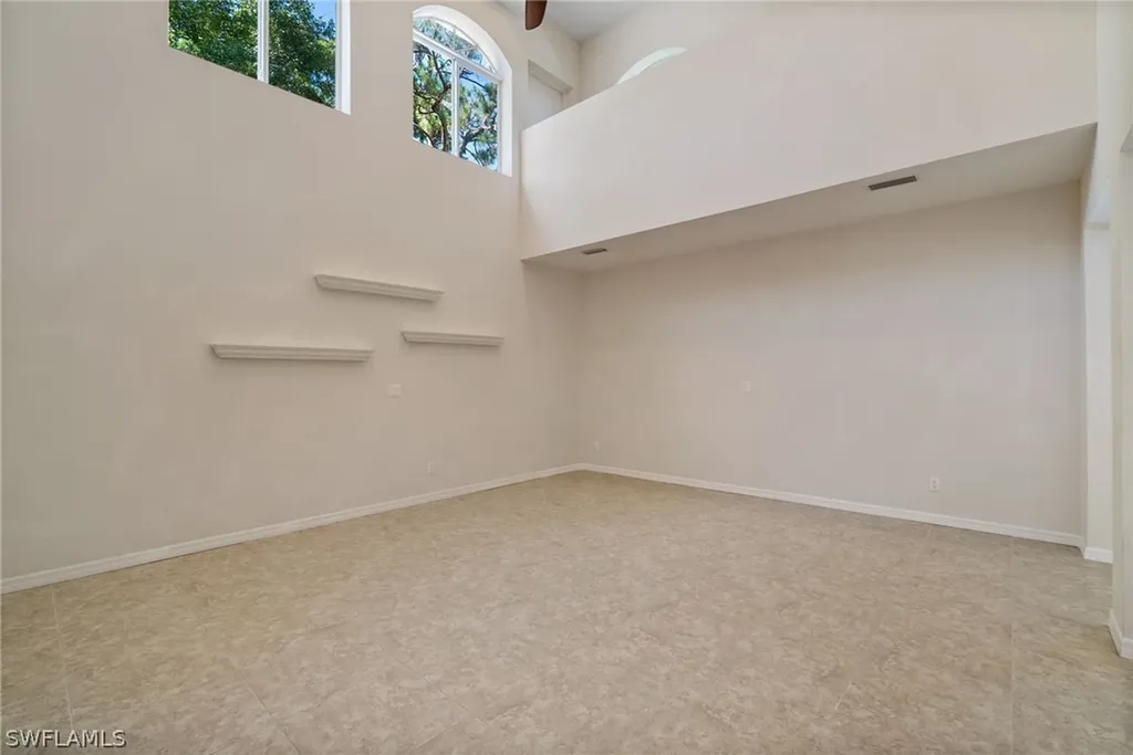 4011 Tarpon Avenue Bonita Springs FL 34134