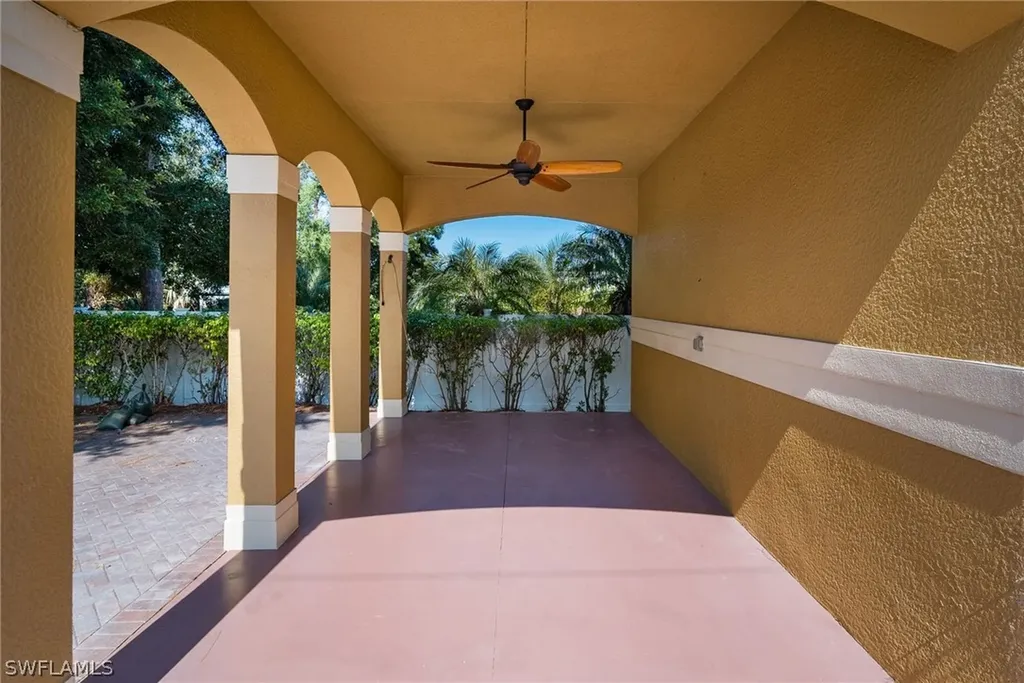 4011 Tarpon Avenue Bonita Springs FL 34134