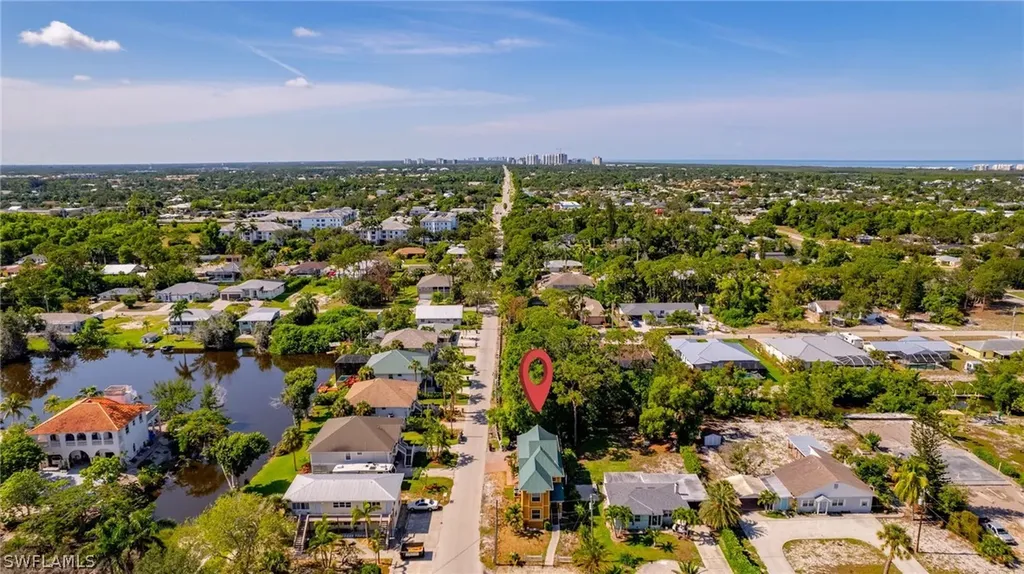 4011 Tarpon Avenue Bonita Springs FL 34134