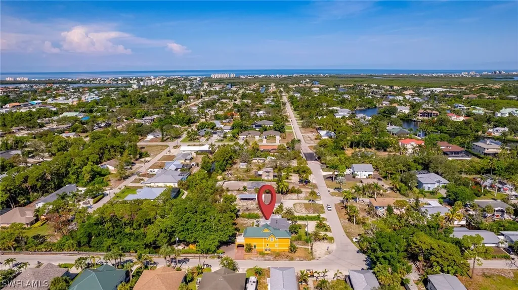 4011 Tarpon Avenue Bonita Springs FL 34134