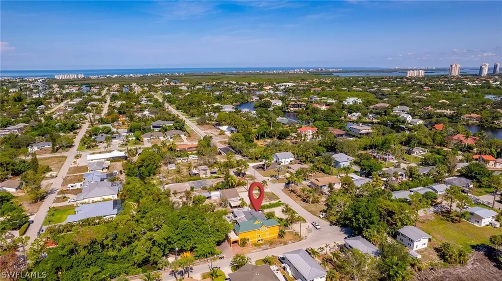 4011 Tarpon Avenue Bonita Springs FL 34134
