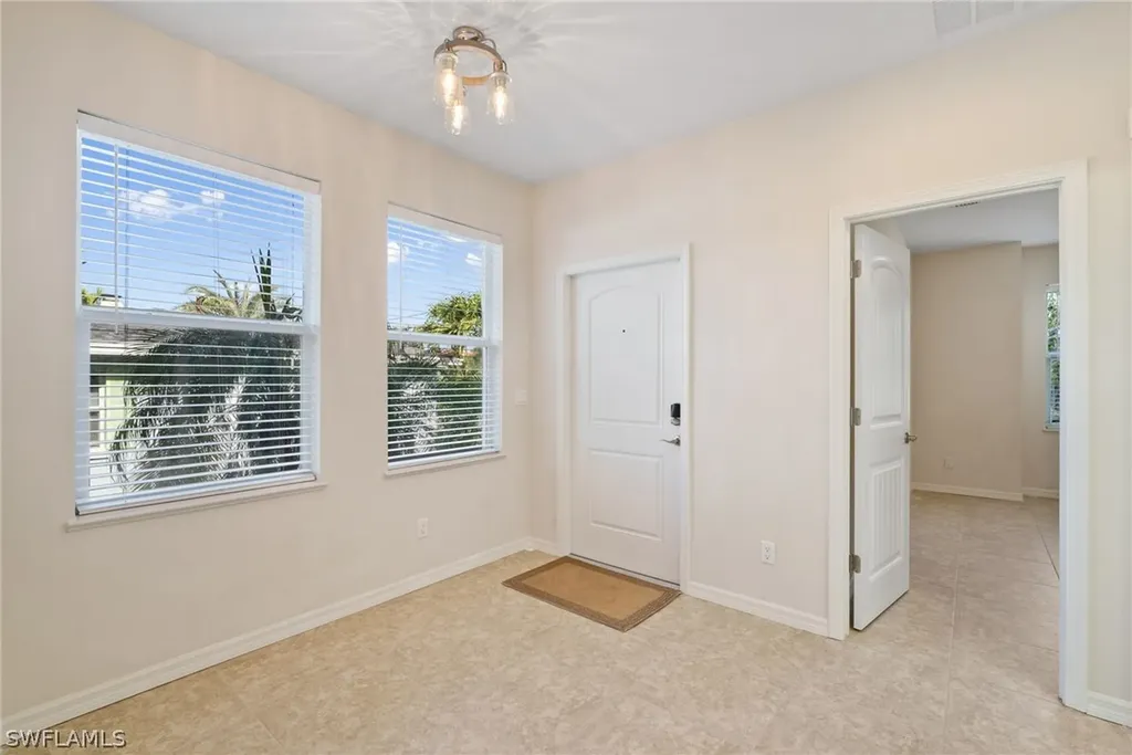 4011 Tarpon Avenue Bonita Springs FL 34134