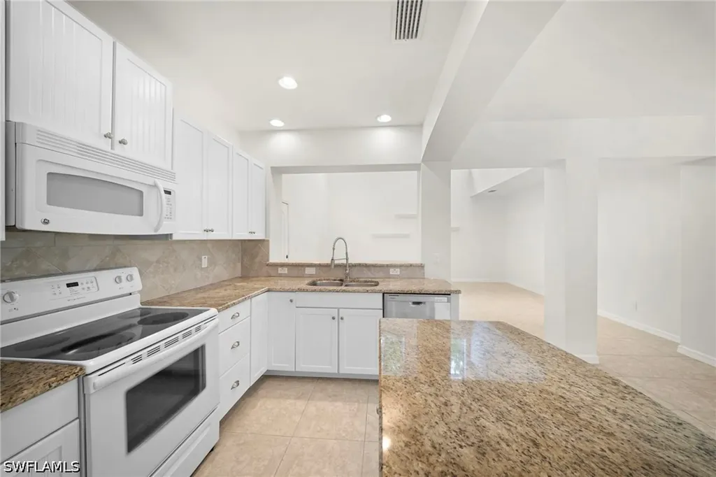 4011 Tarpon Avenue Bonita Springs FL 34134
