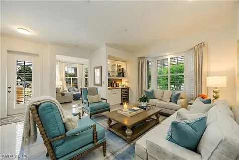 351 9TH Avenue S Naples FL 34102