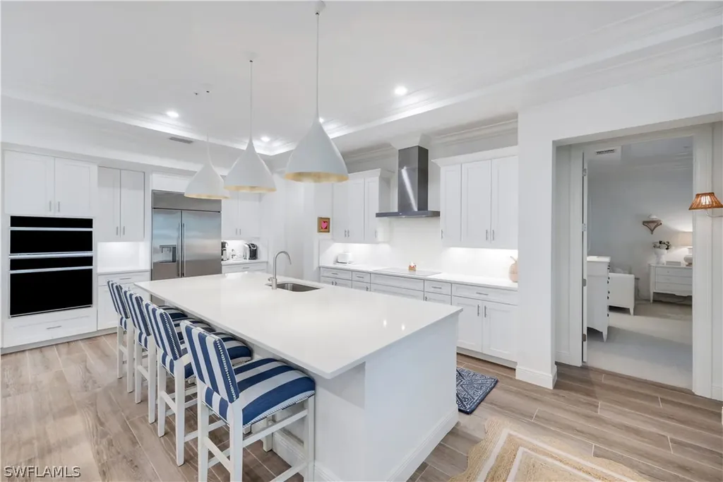 2472 Breakwater Way Naples FL 34112