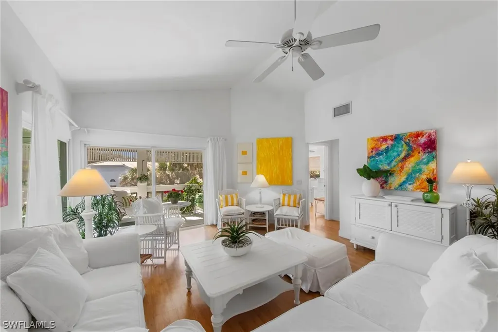 668 Wiggins Bay Drive Naples FL 34110