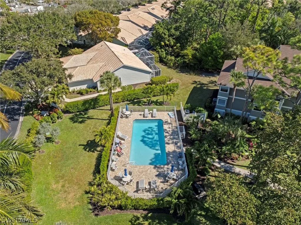 668 Wiggins Bay Drive Naples FL 34110