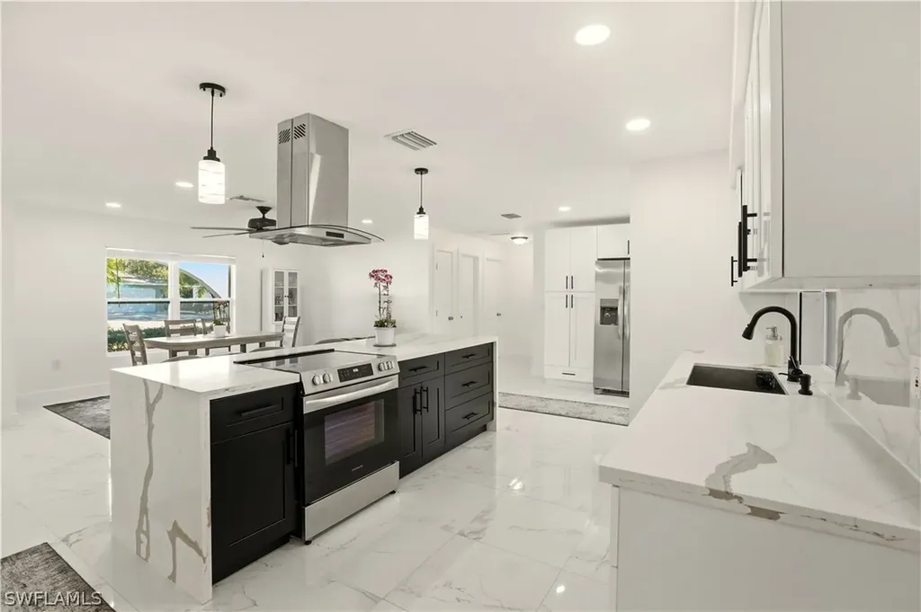 6055 Macbeth Lane Fort Myers FL 33908