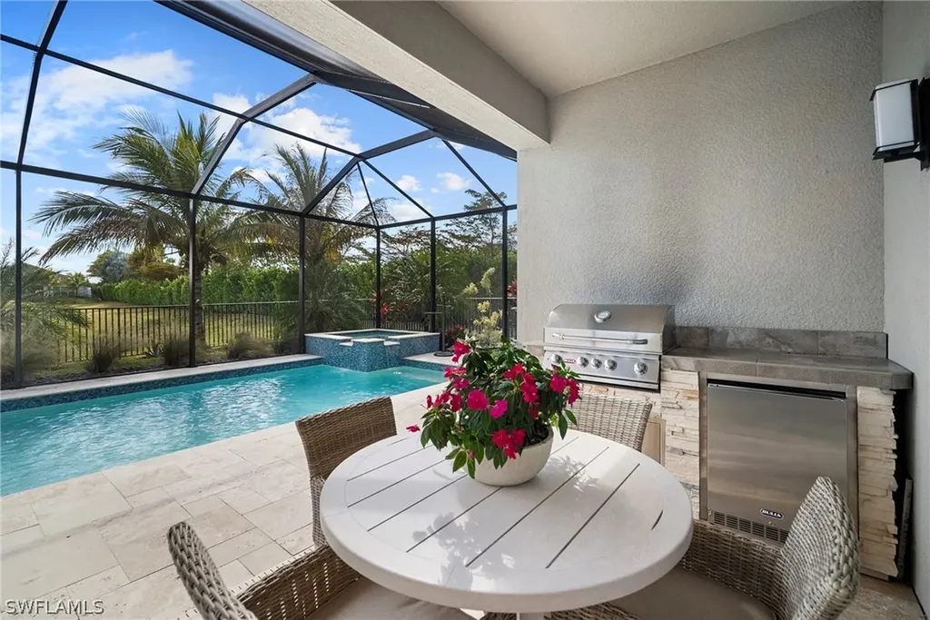 11555 Jacaranda Drive Naples FL 34120