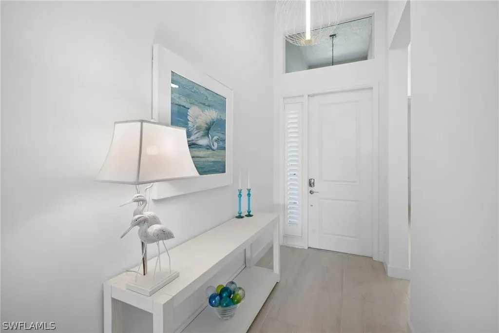 11555 Jacaranda Drive Naples FL 34120