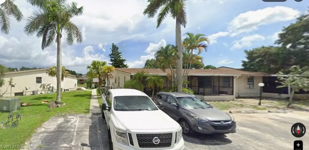 5217 Treetops Drive Naples FL 34113