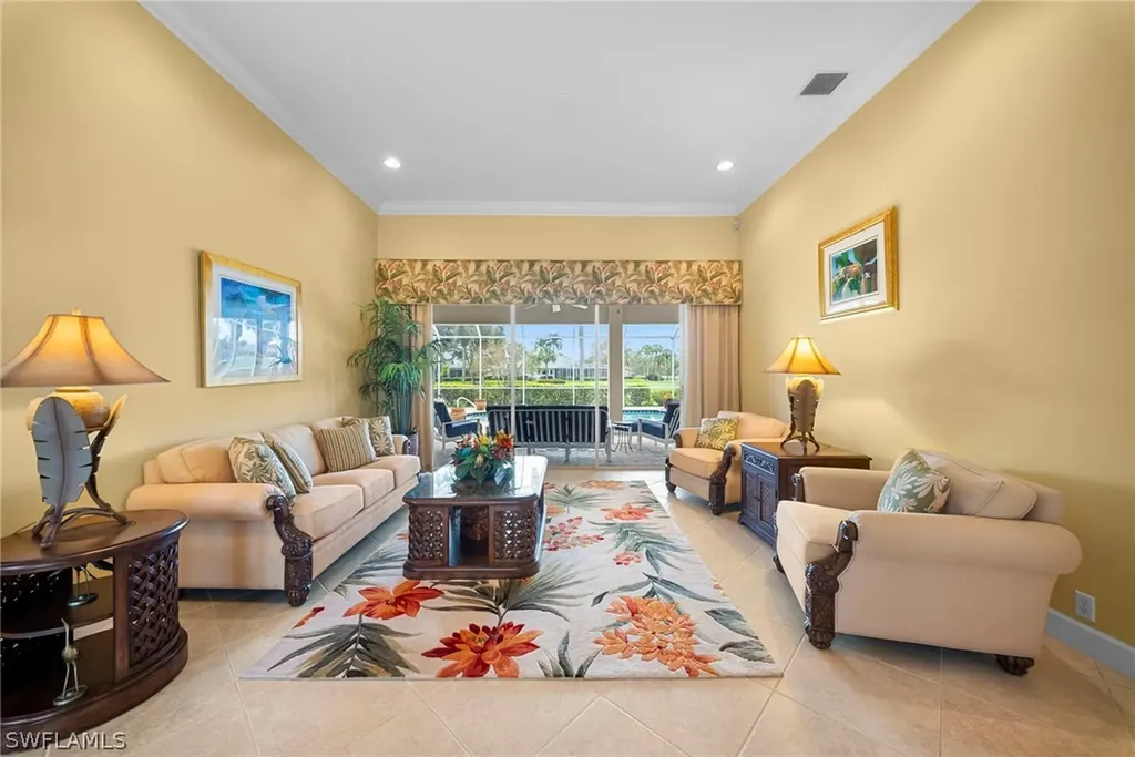8427 Gleneagle Way Naples FL 34120