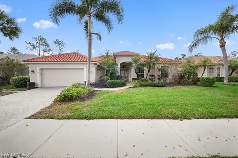 8427 Gleneagle Way Naples FL 34120