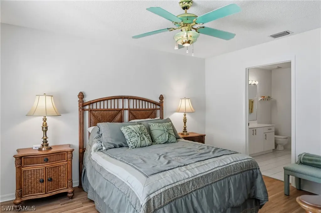 7760 Emerald Circle Naples FL 34109